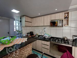 Image 28 - 882277