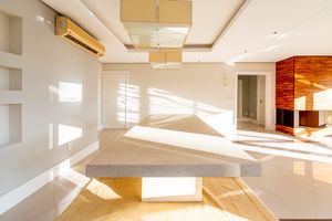 Image 9 - 882279