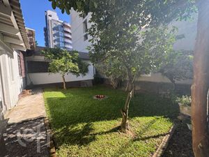 Image 32 - 882326