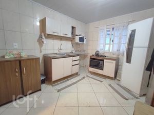 Image 8 - 882361