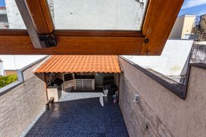 Image 54 - 882367