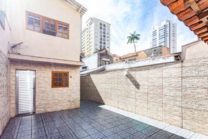 Image 70 - 882367