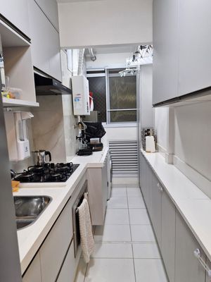 Image 7 - 882368
