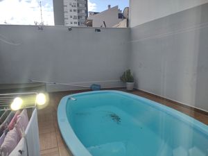 Image 7 - 882382