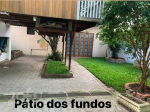 Image 23 - 882383