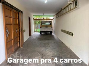 Image 8 - 882383