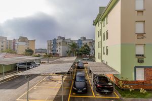 Image 21 - 882417