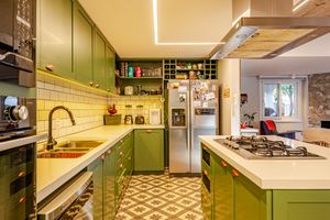 Image 14 - 882418