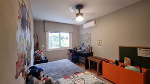 Image 14 - 882418