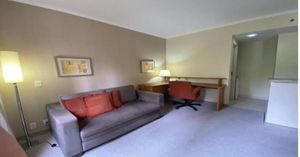 Image 3 - 882450