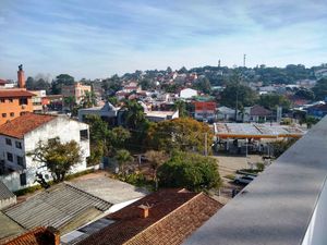 Image 36 - 882451