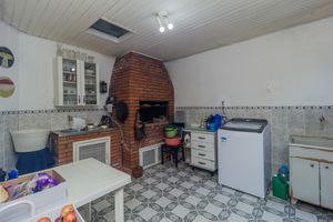 Image 34 - 882453
