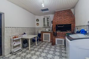 Image 35 - 882453