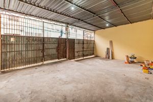 Image 31 - 882454
