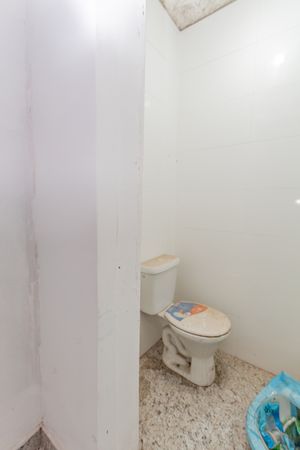 Image 25 - 882454
