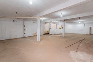 Image 4 - 882454