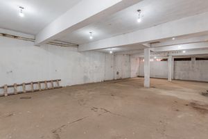 Image 7 - 882454