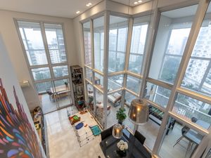 Image 14 - 882482