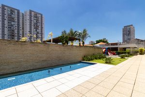 Image 34 - 882483