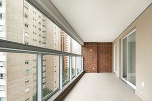 Image 8 - 882486