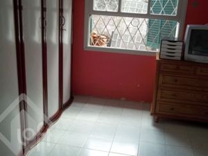 Image 7 - 882487