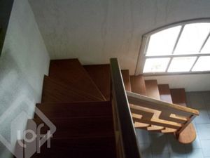 Image 14 - 882487