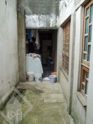 Image 13 - 882487
