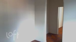 Image 3 - 882508