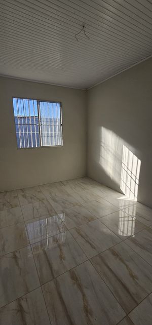 Image 7 - 882510