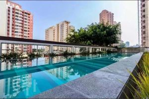 Image 16 - 882511
