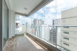 Image 9 - 882511