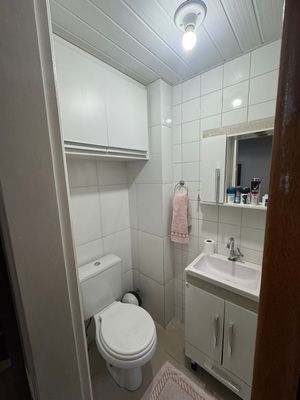 Image 7 - 882512