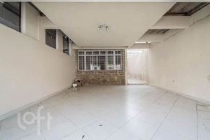 Image 33 - 882513