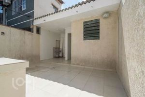 Image 35 - 882513