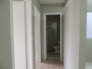Image 3 - 882515