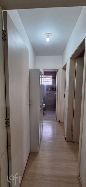 Image 13 - 882517