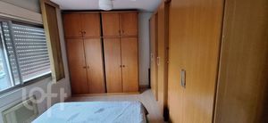 Image 9 - 882517