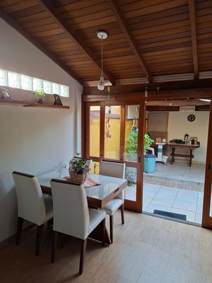 Image 3 - 882526