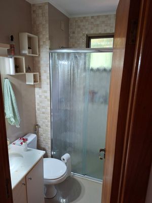 Image 16 - 882526