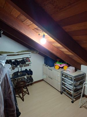 Image 21 - 882526