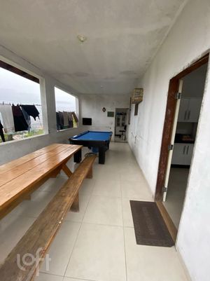 Image 4 - 882530