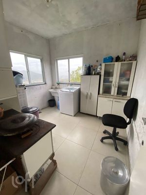 Image 5 - 882530