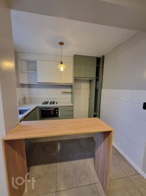 Image 7 - 882602