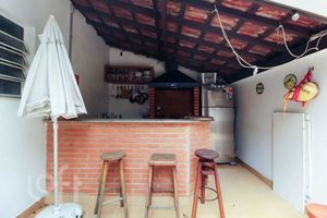 Image 49 - 882617