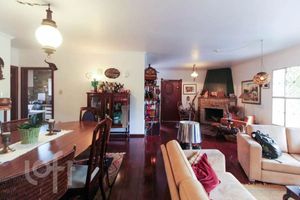 Image 3 - 882617