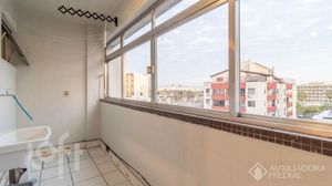 Image 4 - 882623