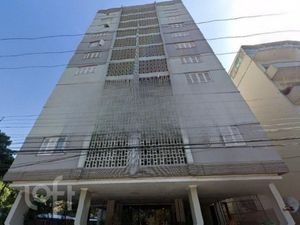 Image 11 - 882623