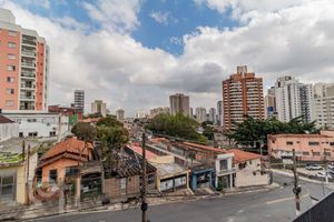 Image 14 - 882631