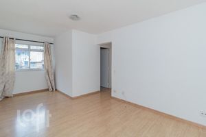 Image 36 - 882631