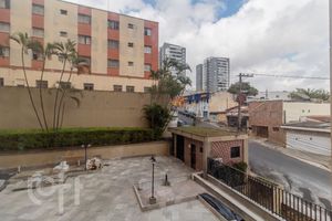 Image 3 - 882631